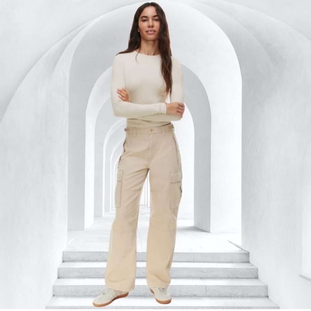 Aritzia TNA Supply Beige Cargo Pant Size 0 - Picture 2 of 15